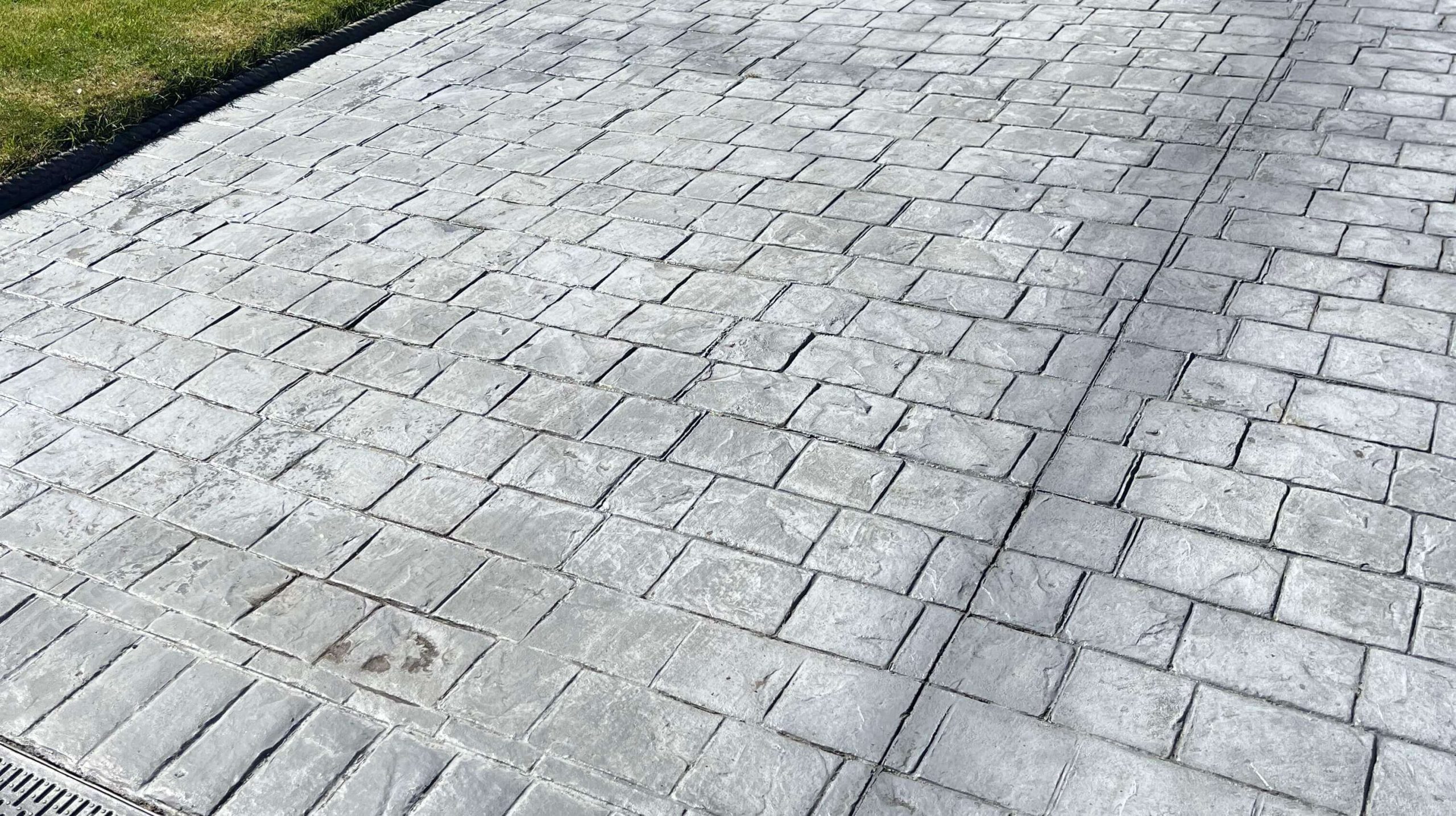 Pattern Imprinted Concrete Driveway InstallersHinchley Wood KT10